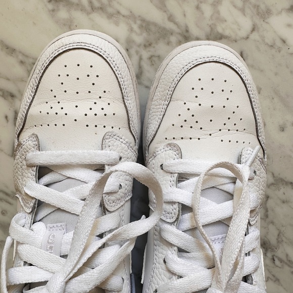 Air Jordan 1 Low tumbled and smooth leather - Picture 5 of 6